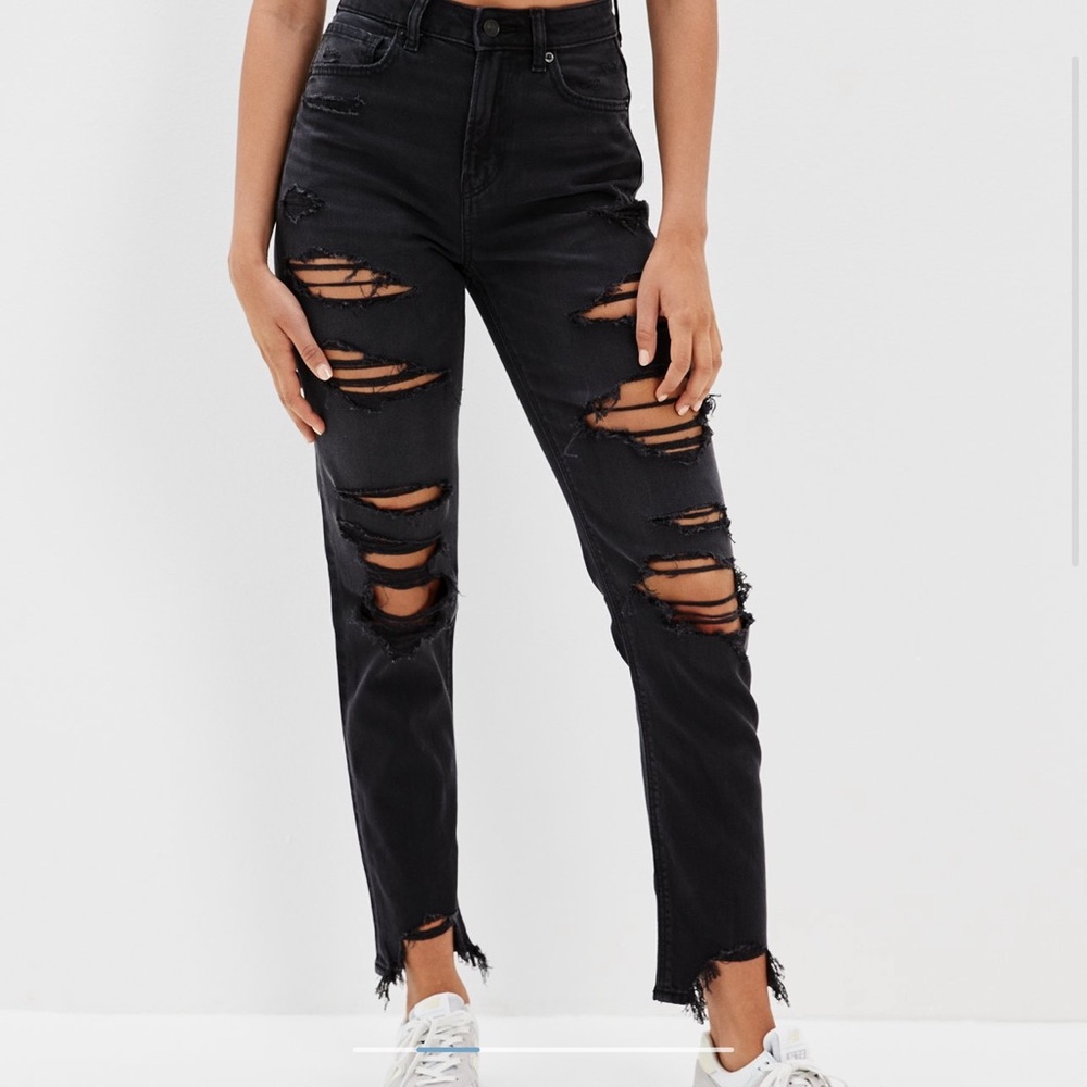 American eagle mom jeans